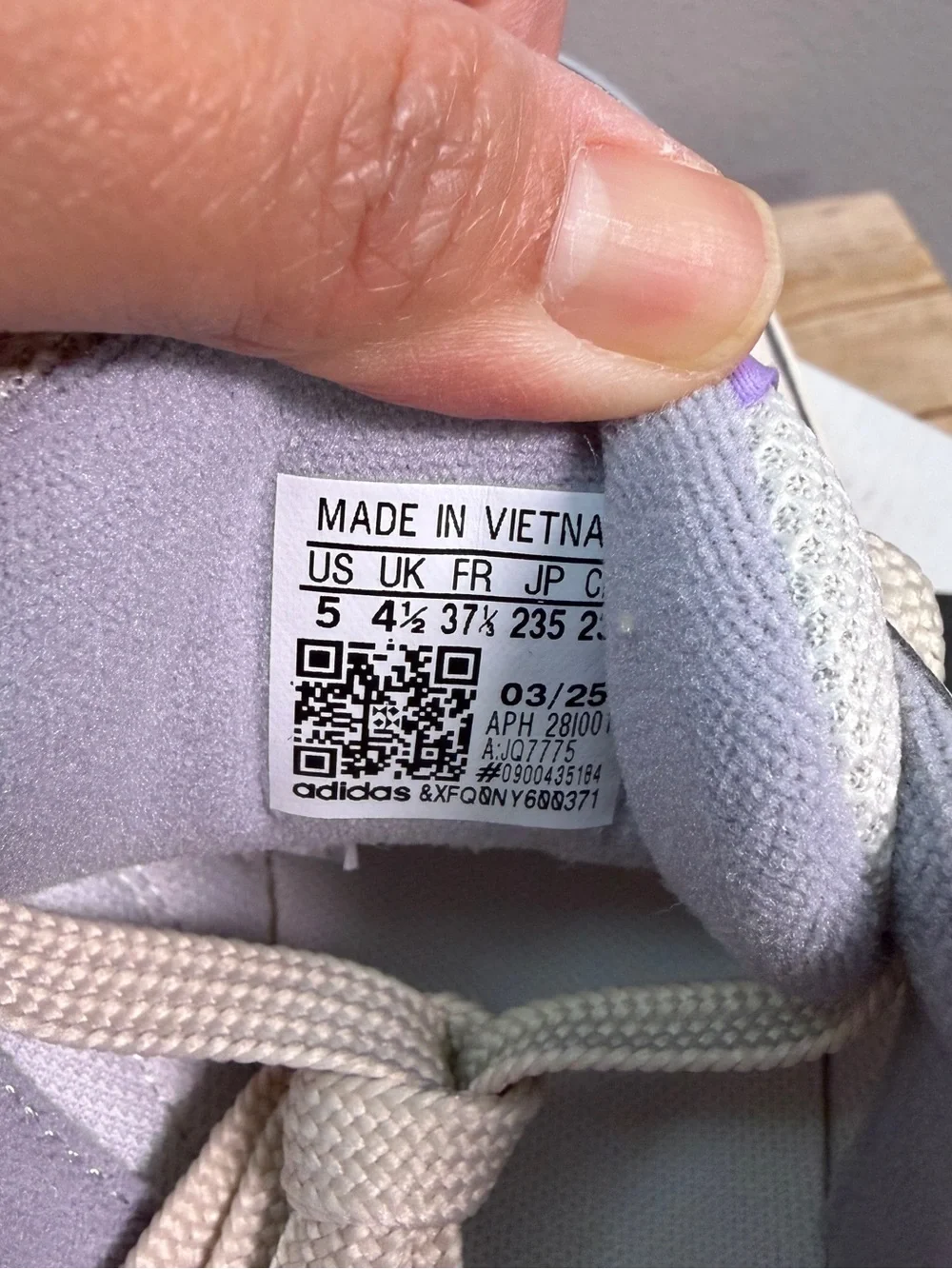adidas Junior Lavender and Cream Low-Top Sneakers